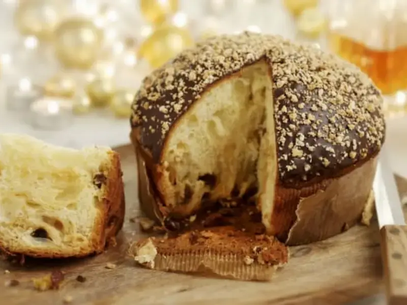 8 Christmas Dessert Recipes With a Taste of Italy