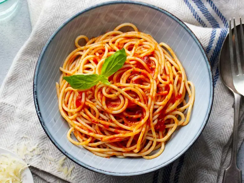 Spaghetti al pomodoro