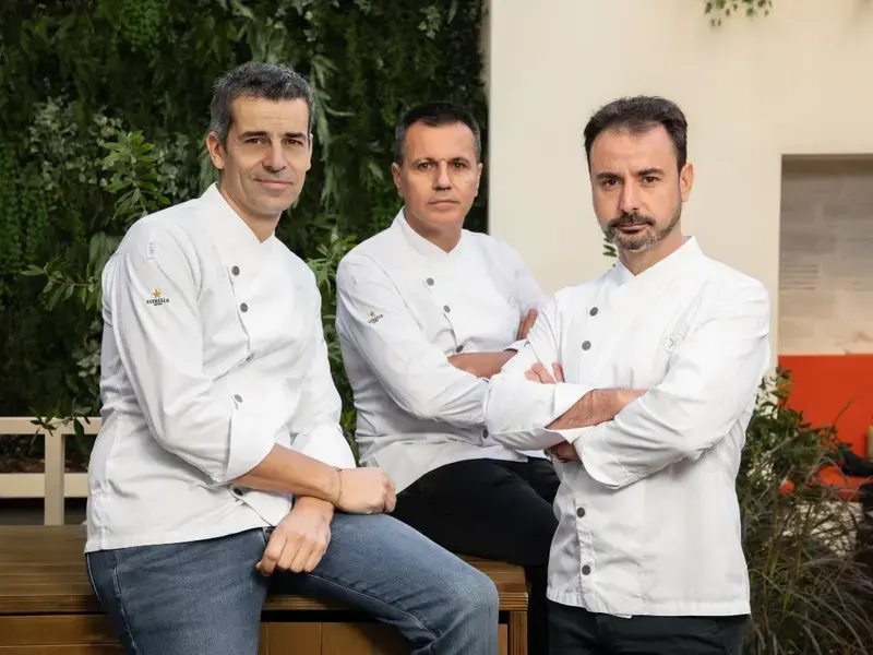 The Disfrutar team.