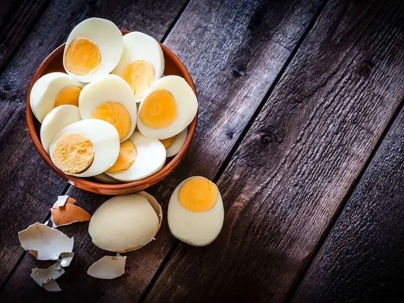 boiling-eggs
