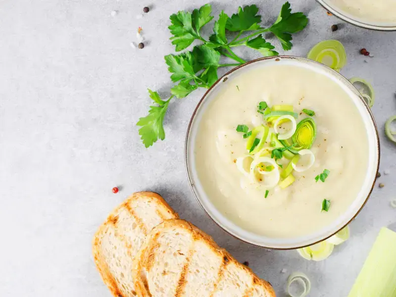 chowder vs soup - Fine Dining Lovers