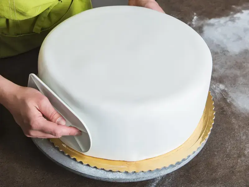 fondant cake ©iStock