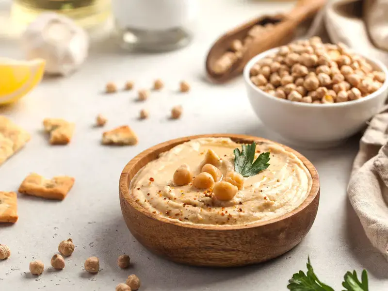 what to eat with hummus - Fine Dining Lovers
