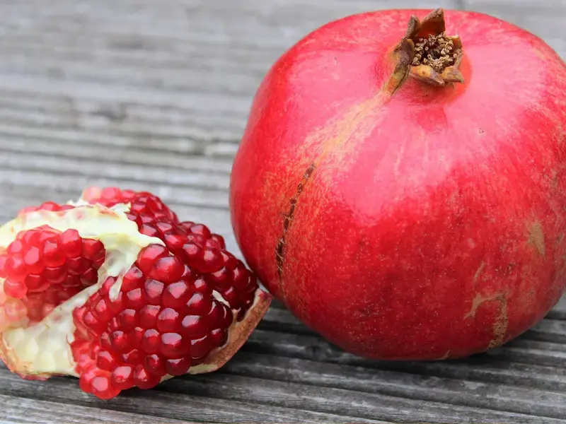 pomegranate - pixabay