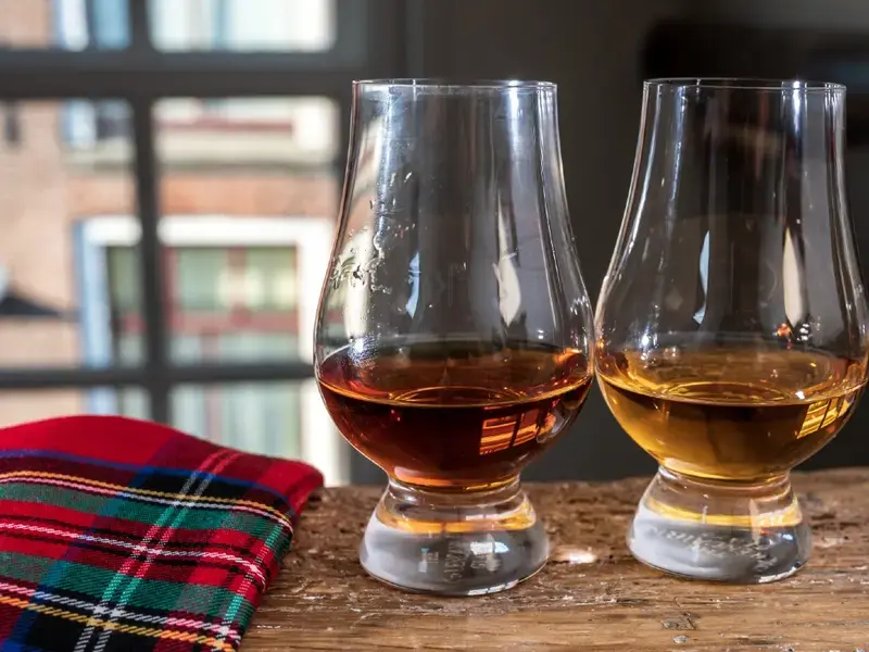 scotch-vs-whiskey