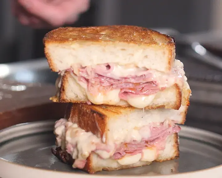 The Secrets of french cuisine Croque Monsier