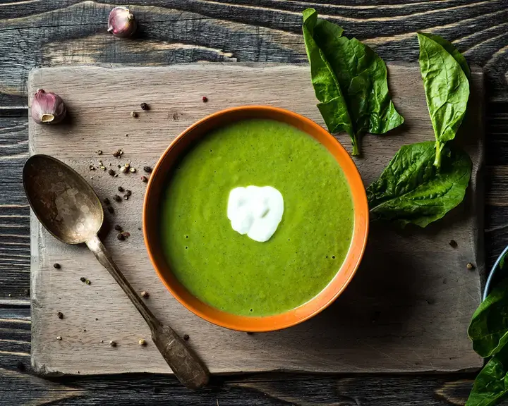 spinach soup - Fine Dining Lovers