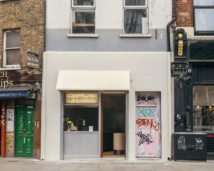 The signless facade of Dumbo in London.