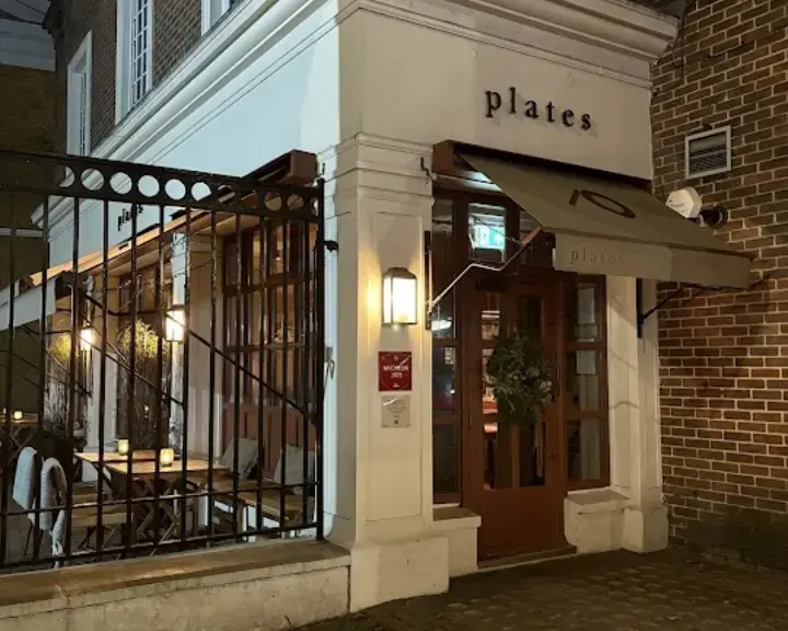 Plates Restaurant &amp; Food Studio