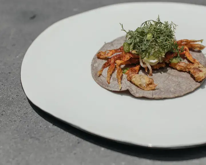 Taco de jaiba desnuda